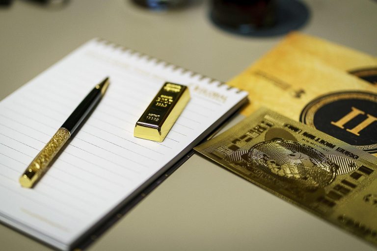 El precio del oro podría seguir cayendo hasta finales de mayo